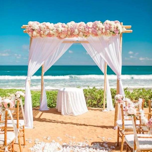 Roatan Events Secondary Side Image